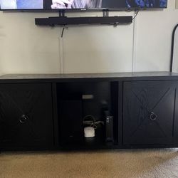 Black Entertainment Center 