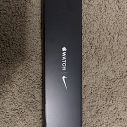 Nike Apple Watch Series 7