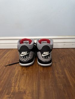 Jordan 3 Black Cement size 7