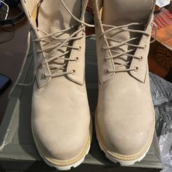 Timberlan Size 11 , 5 In Mens 