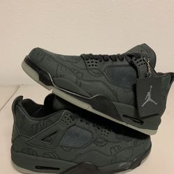 Jordan Retro 4 Kaws Sz 13