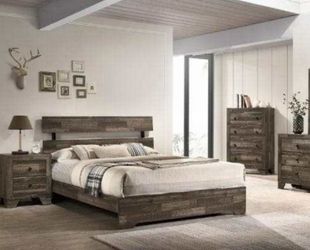 Rustic platform Queen bedframe