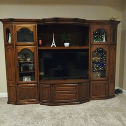 TV  Entertainment Stand 
