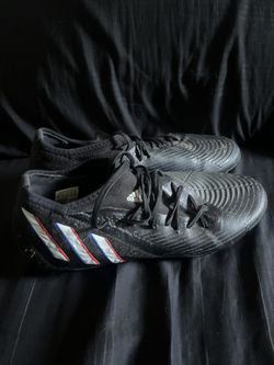 Size 11 Adidas Predator Fg Cleats 