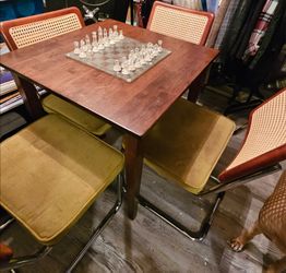 Dining table set