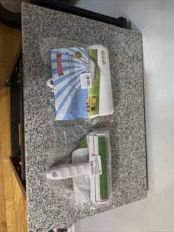 2 Pet & pet hair remover 7in wide