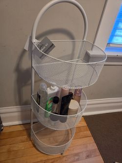 MOVE SALE ♡ Corner organizer