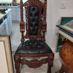 Throne Chair 