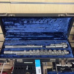 Yamaha YFL-22N Flute In Case