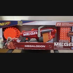 NEW Nerf N-Strike Megalodon Gun With 60 Darts & Drum