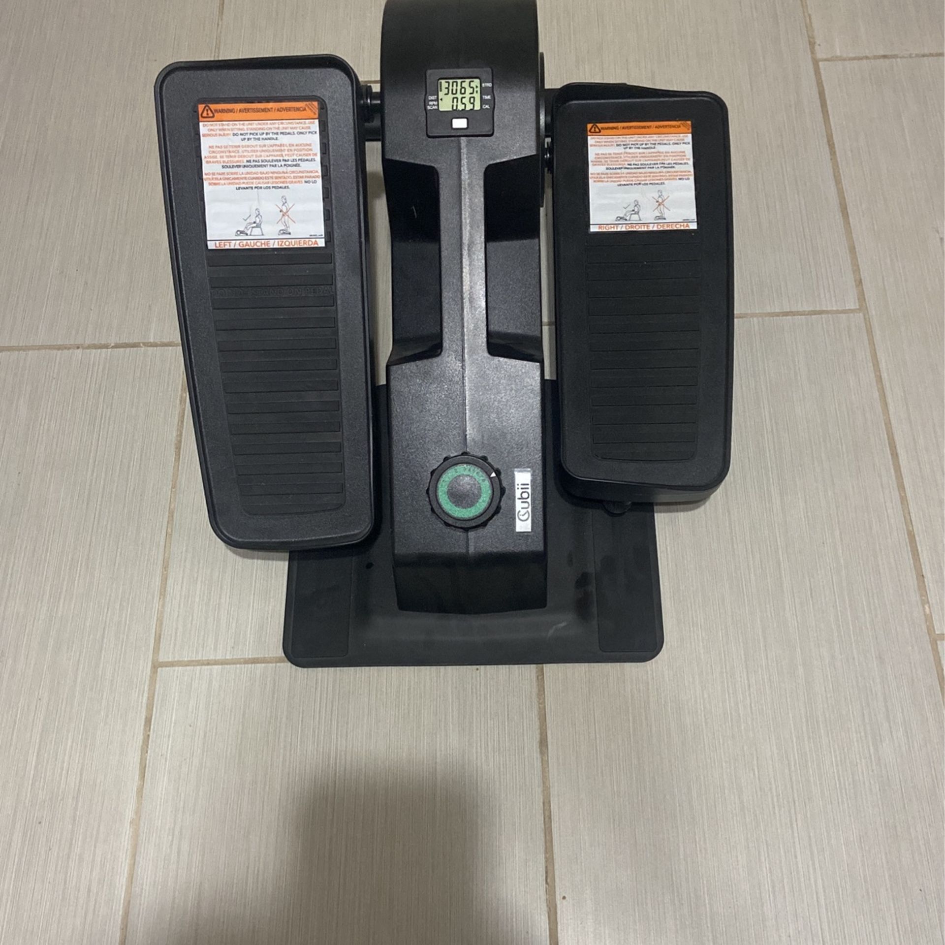 Cubic Jr Compact Seated Under Desk Elliptical F3A2 With Built In Display