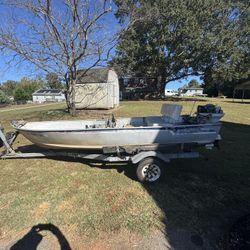 1985 Alumacraft V Hull