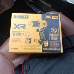 Dewalt XR 1/2" Drill Driver