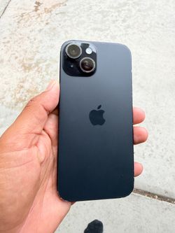 I p h o n e 15 128Gb any carrier