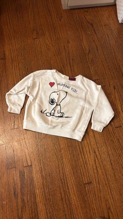Snoopy Sweatshirt From SARA Size5.  