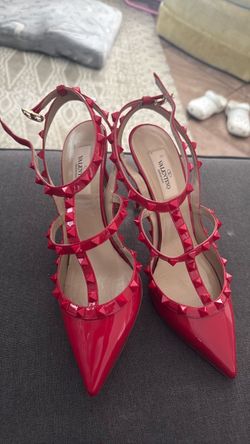 Valentino Garavani size 38