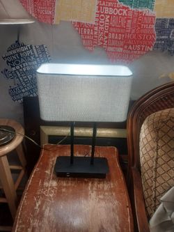 Touch  Light  Lamp  with  2  USB  Connections  and  1  Power  Outlet