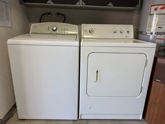 Kenmore 80 Series Washer and Gas Dryer