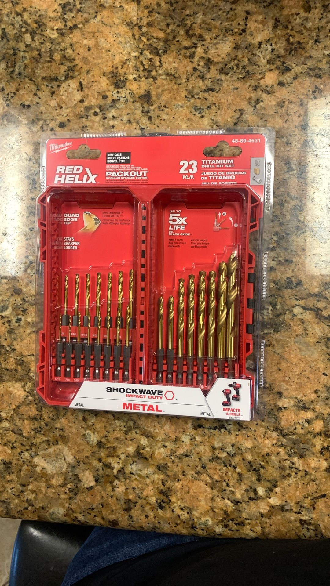 MILWAUKEE DRILL BIT SET