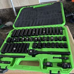 Socket Set
