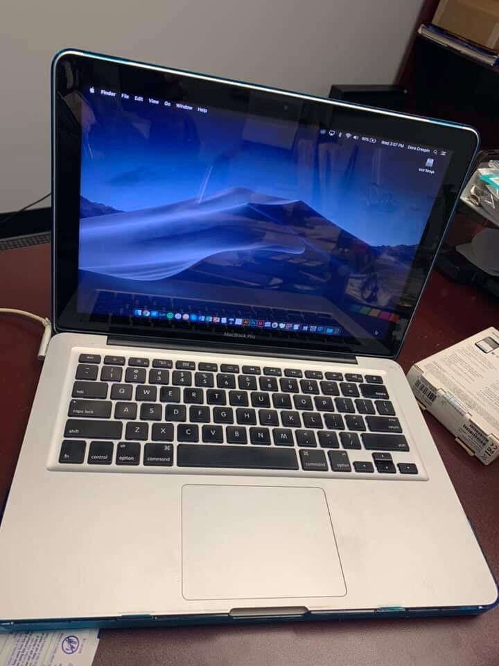 Macbook Pro 13” Excellent Condition!