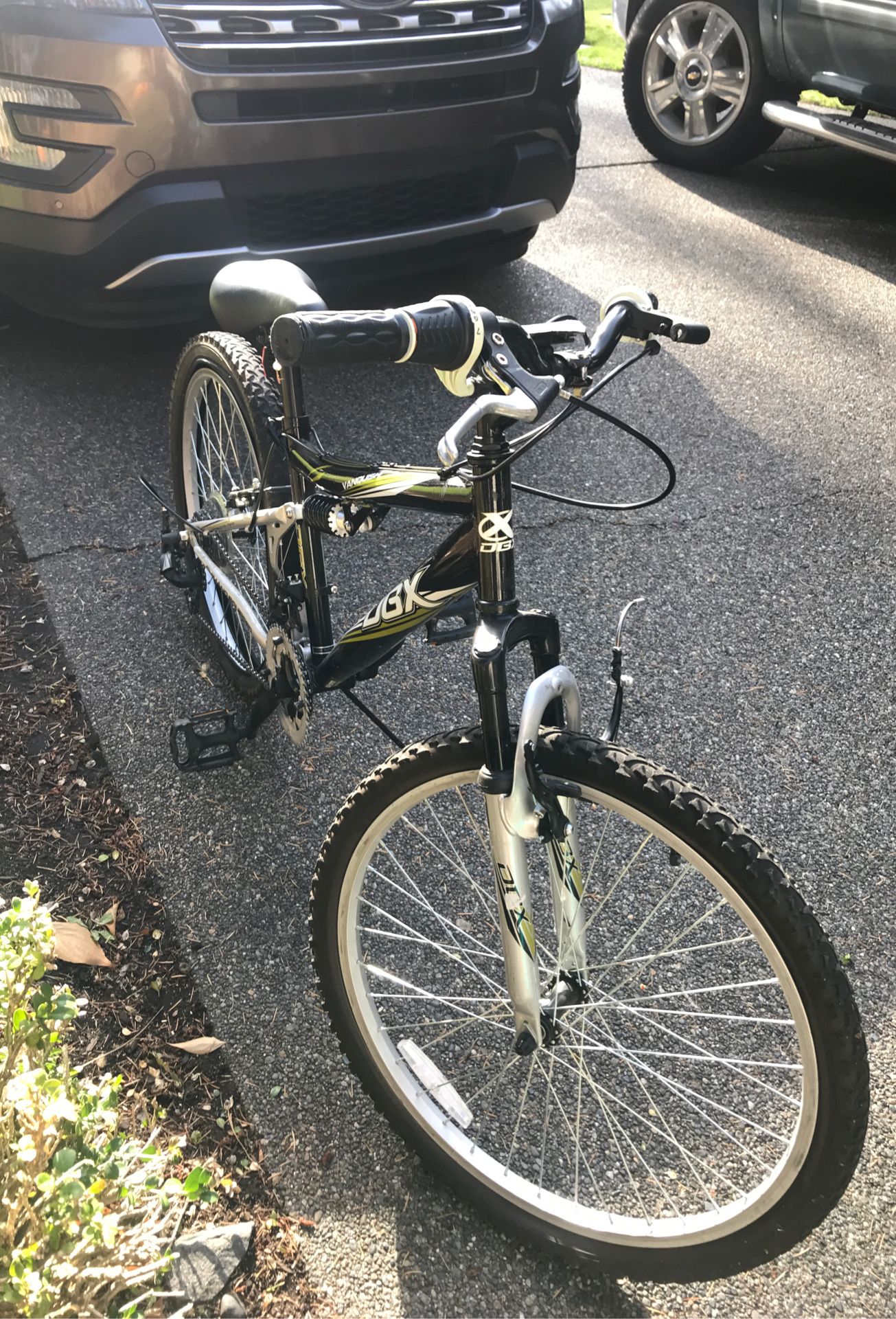 Vanquish dbx mountain bike