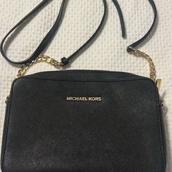 Michael Kors Crossbody