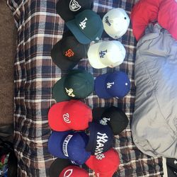Used Fitted Hats Size 7 1/4 Or 7 3/8