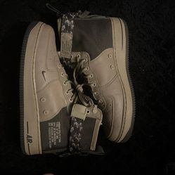 Nike Air Force One camo Size 10