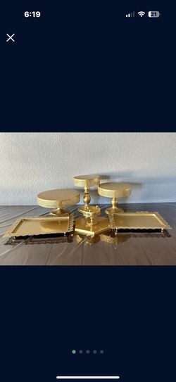 Gold Dessert Display Stand Set