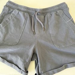 Women’s M Shorts