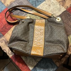 Brand New Michael Kors Purse