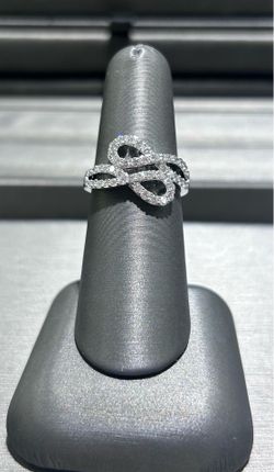 Gold Diamond Infinity Ring