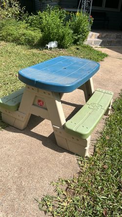 Step 2 baby patio table