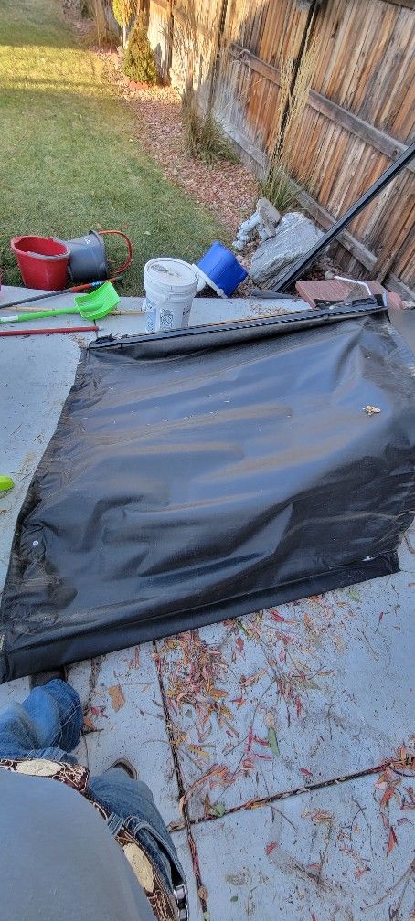 Tengo Esa Tapadera Lopro Para Una Chevy Silverado 2014 Caja Corta Si Alguien Le Interesa 