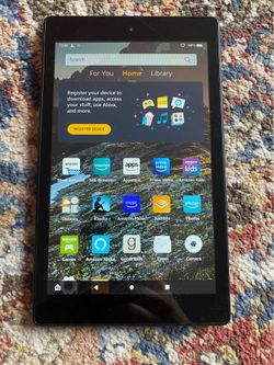 Amazon Fire HD 8,8th Gen tablet w/Charger