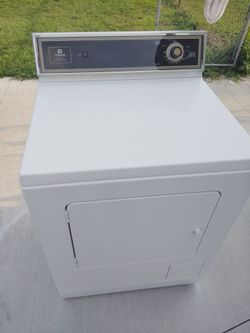 Maytag Heavy Duty Auto Dry Clothes Dryer