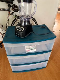 Hamilton Beach Blender & Sterilite 3-Drawer Cart Bundle