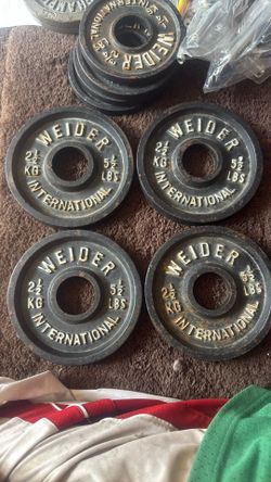 Weider International 5-1/2 lb Weight Plates