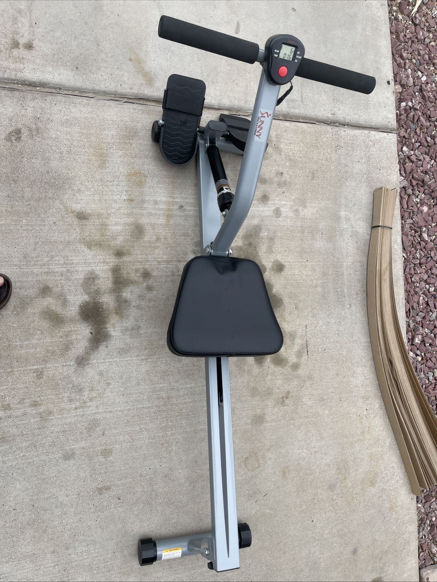 Sunny Health & Fitness SF-RW1205 Digital Monitor Rowing Machine - Silver