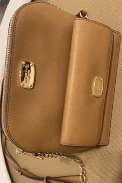 Dark Khaki/Brown Michael Kors Bag