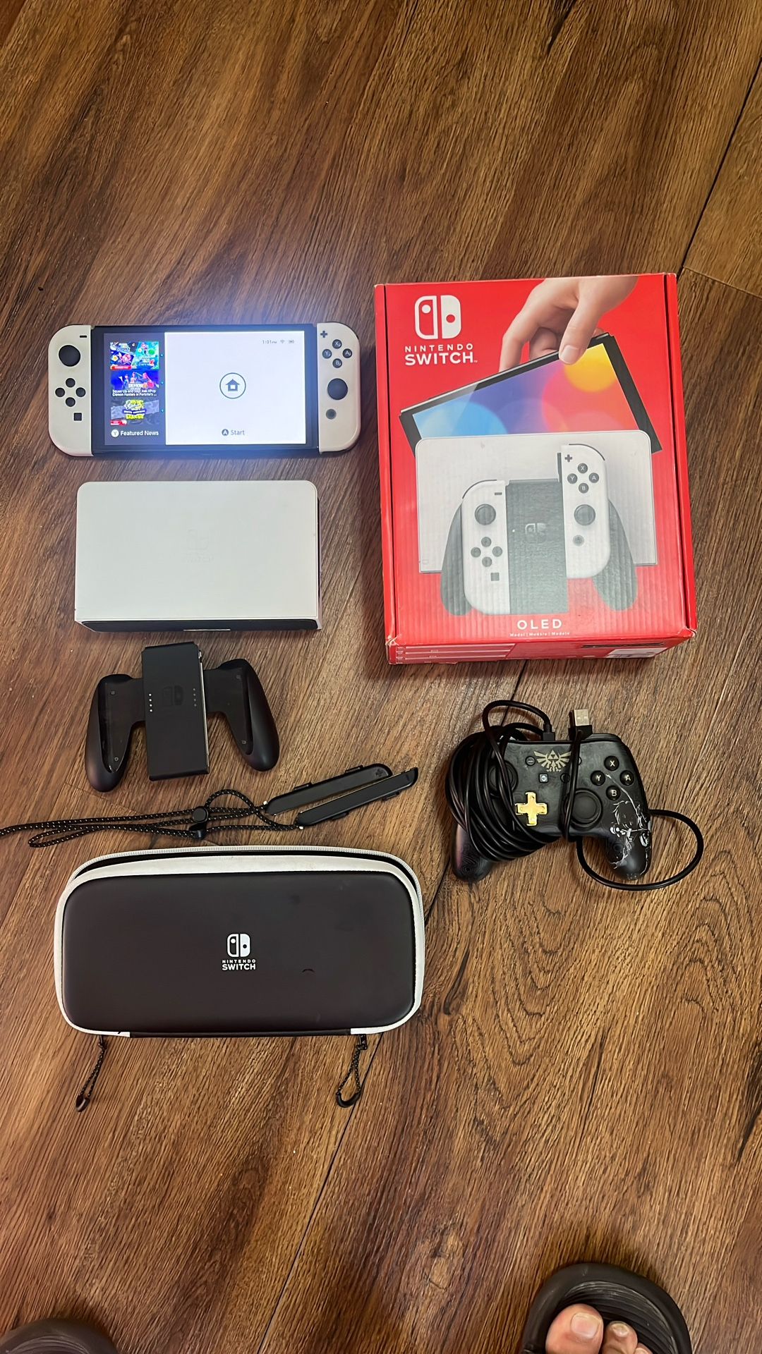 Nintendo Switch OLED Complete In box Case & Extra Controller & 256g Sd Card