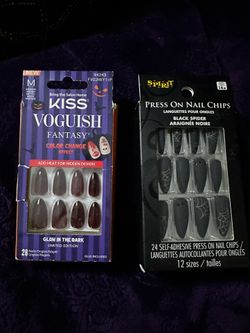 Press On Nails Glow In The Dark 