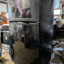 Working Fridge!