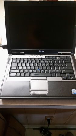 Dell Latitude D620 Notebook Computer with Dell Case
