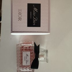 Dior Perfume
