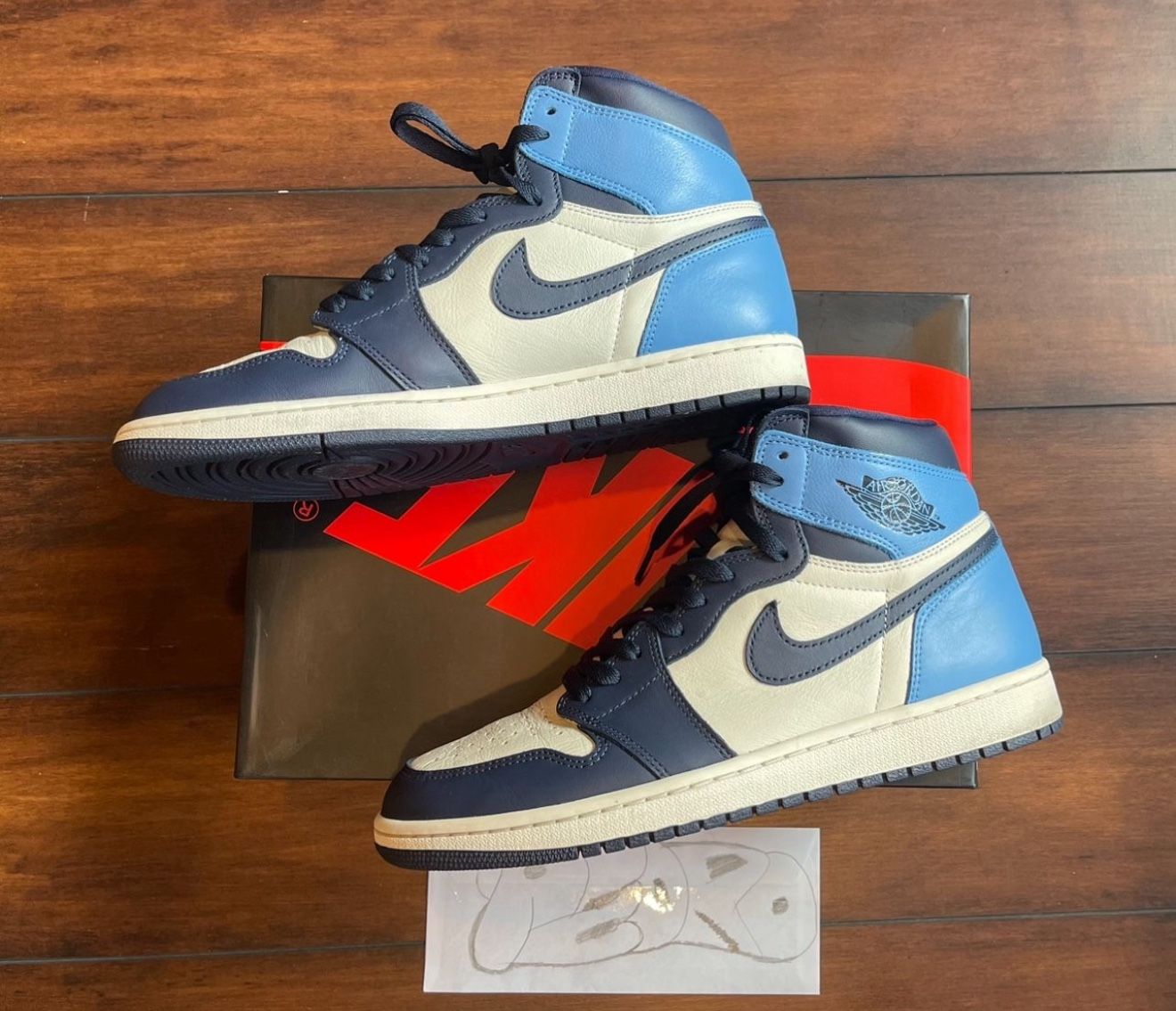 Jordan 1 Obsidian Size 10.5 Condition 9/10  OG All 