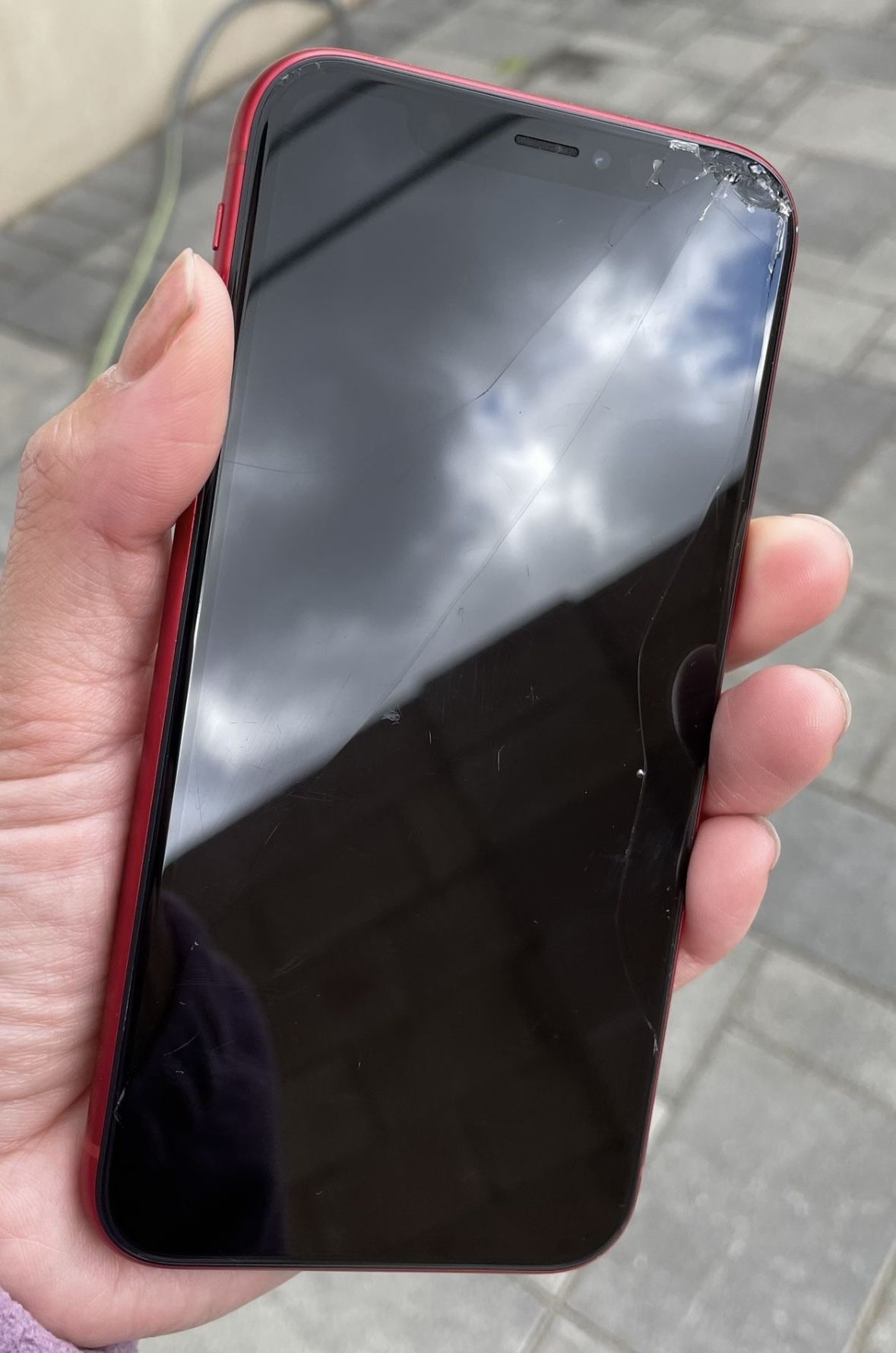 Apple iPhone XR - RED - 64GB