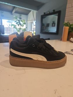 Puma Creeper Phatty
Rihanna Fenty Black