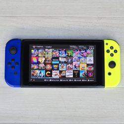 Nintendo Switch with over 200 Games + 1000p Retros